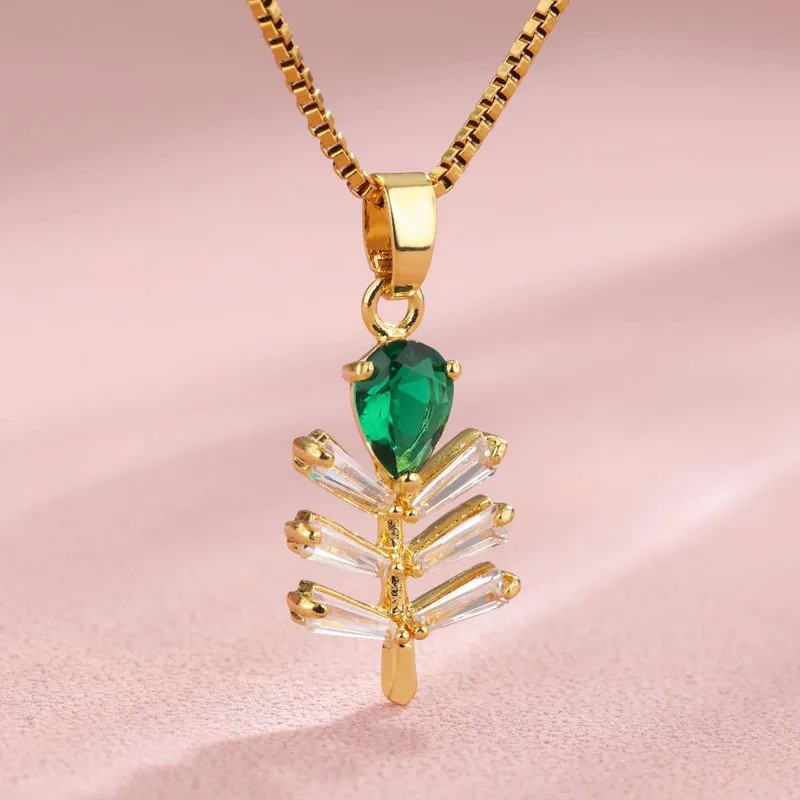 Elegant Shiny Maple Leaf Flower Stainless Steel Plating Inlay Zircon 18K Gold Plated Pendant Necklace_colorza_12