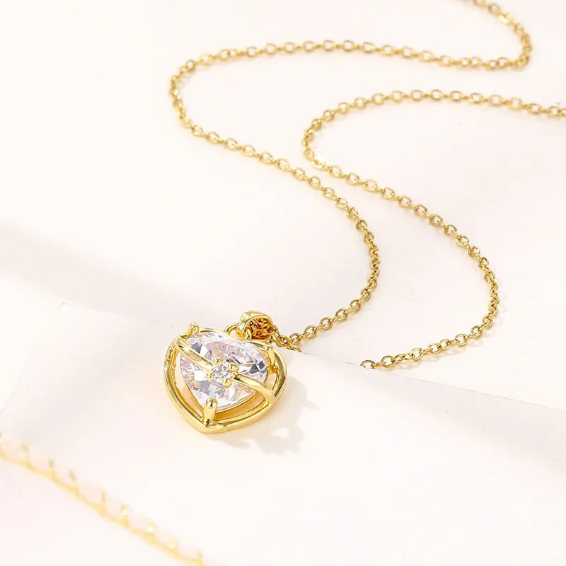 Elegant Heart Shape Stainless Steel Plating Hollow Out Inlay Zircon 18K Gold Plated Pendant Necklace_colorza_4