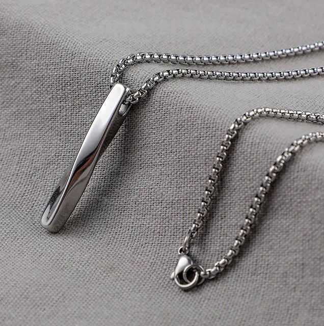 Hip-Hop Simple Style Solid Color Titanium Steel Gold Plated Pendant Necklace Long Necklace_colorza_4