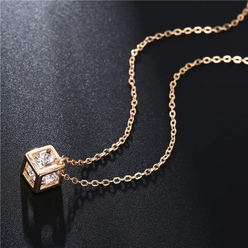 Modern Style Square Stainless Steel Plating Hollow Out Inlay Zircon 18K Gold Plated Pendant Necklace_colorza_1