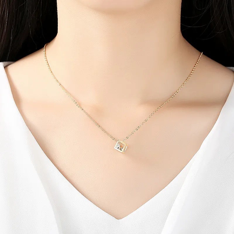Modern Style Square Stainless Steel Plating Hollow Out Inlay Zircon 18K Gold Plated Pendant Necklace_colorza_4