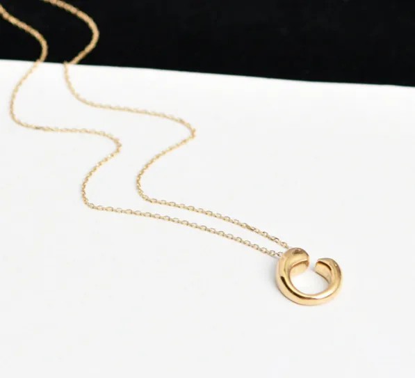 Simple Style C Shape Titanium Steel Plating Gold Plated Pendant Necklace_colorza_1