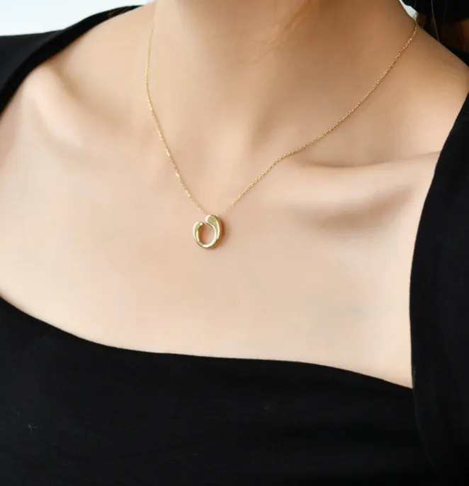 Simple Style C Shape Titanium Steel Plating Gold Plated Pendant Necklace_colorza_4