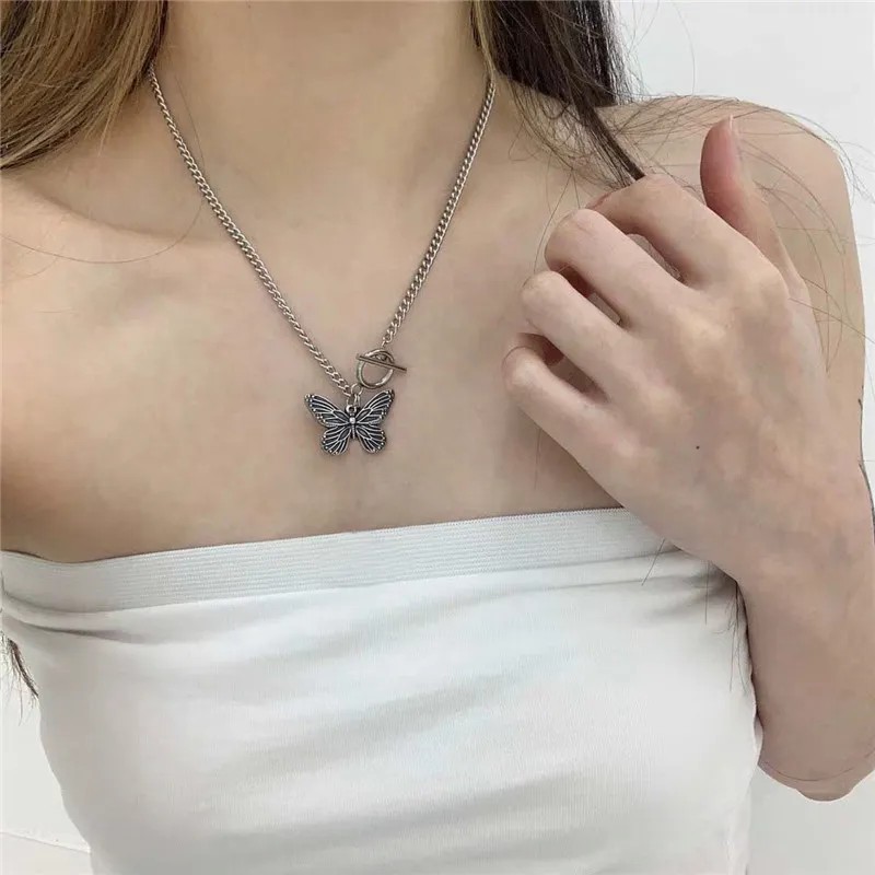 Retro Simple Style Letter Moon Heart Shape Alloy Titanium Steel Plating Inlay Acrylic Artificial Diamond Rhinestones Gold Plated Silver Plated Necklace_colorza_14