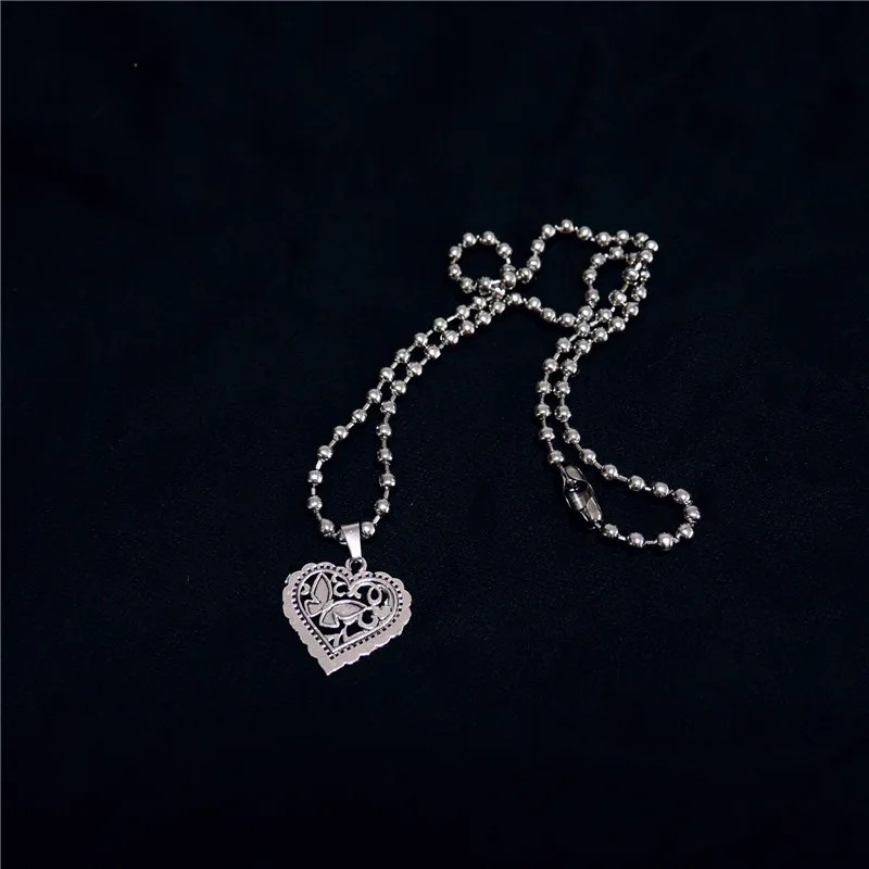 Retro Simple Style Letter Moon Heart Shape Alloy Titanium Steel Plating Inlay Acrylic Artificial Diamond Rhinestones Gold Plated Silver Plated Necklace_colorza_16