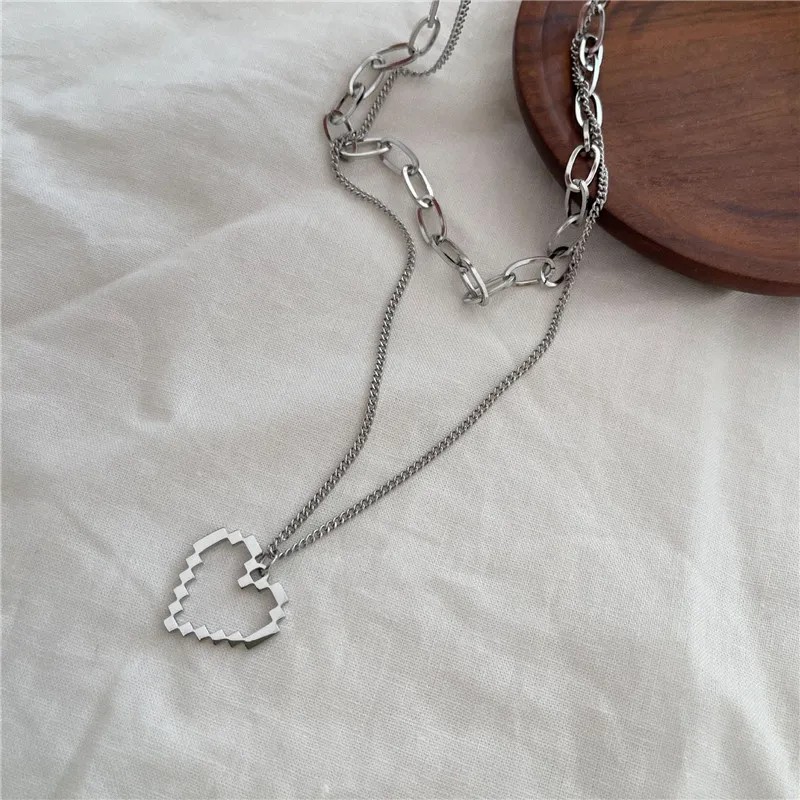 Retro Simple Style Letter Moon Heart Shape Alloy Titanium Steel Plating Inlay Acrylic Artificial Diamond Rhinestones Gold Plated Silver Plated Necklace_colorza_28