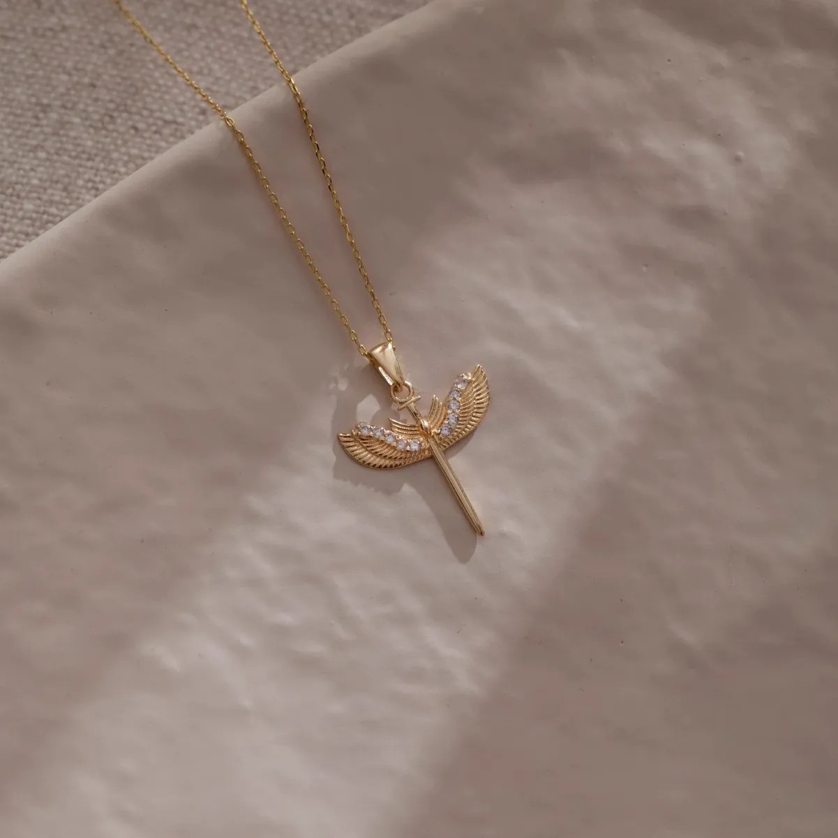 Vintage Style Wings Stainless Steel Plating Inlay Zircon 18K Gold Plated Pendant Necklace_colorza_2