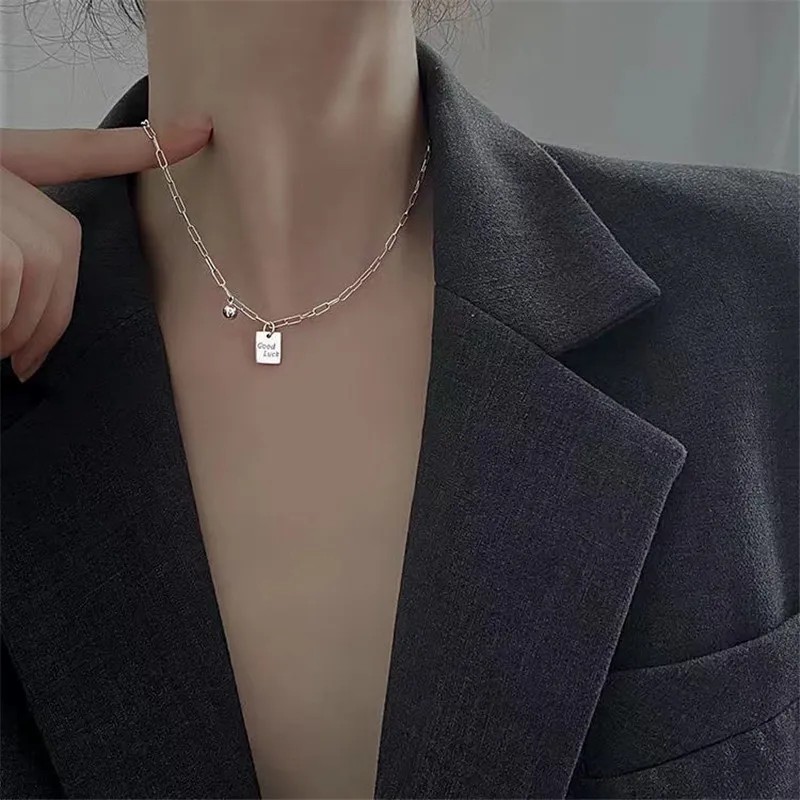Casual Hip-Hop Punk Letter Star Bear Titanium Steel Plating Inlay Acrylic Artificial Pearls Rhinestones Silver Plated Necklace_colorza_3