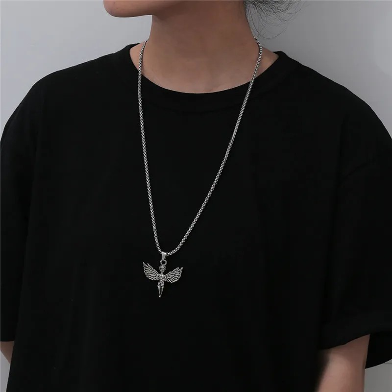 Casual Hip-Hop Punk Letter Star Bear Titanium Steel Plating Inlay Acrylic Artificial Pearls Rhinestones Silver Plated Necklace_colorza_4