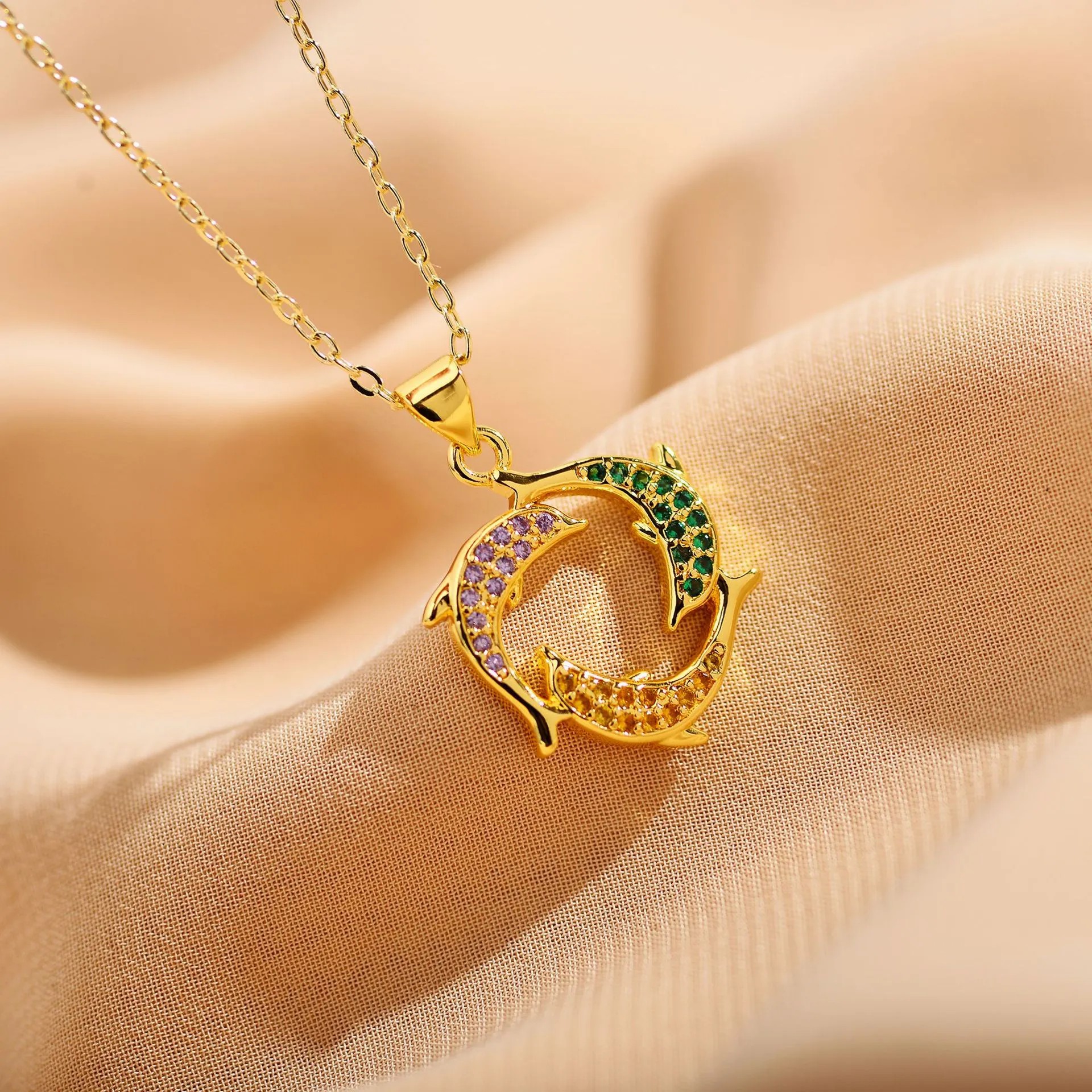 Elegant Dolphin Steel Inlay Zircon Pendant Necklace_colorza_5