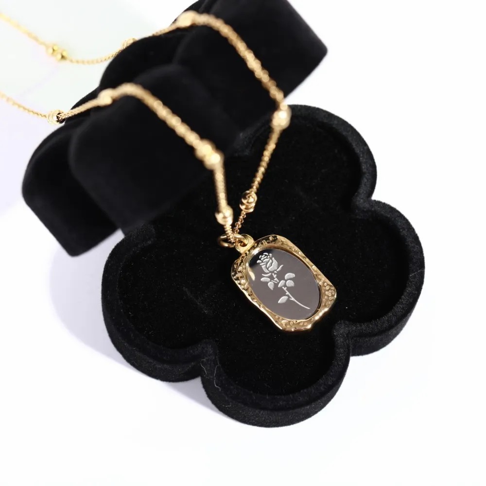 Retro Simple Style Rose Stainless Steel Plating 18K Gold Plated Pendant Necklace_colorza_2