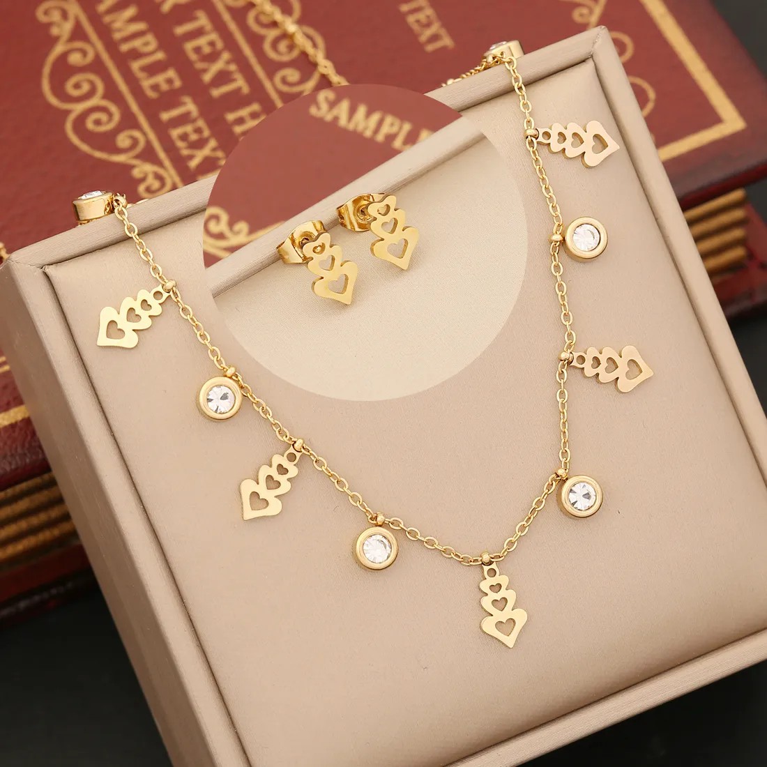 Geometric Inlay Artificial Diamond Pendant Necklace