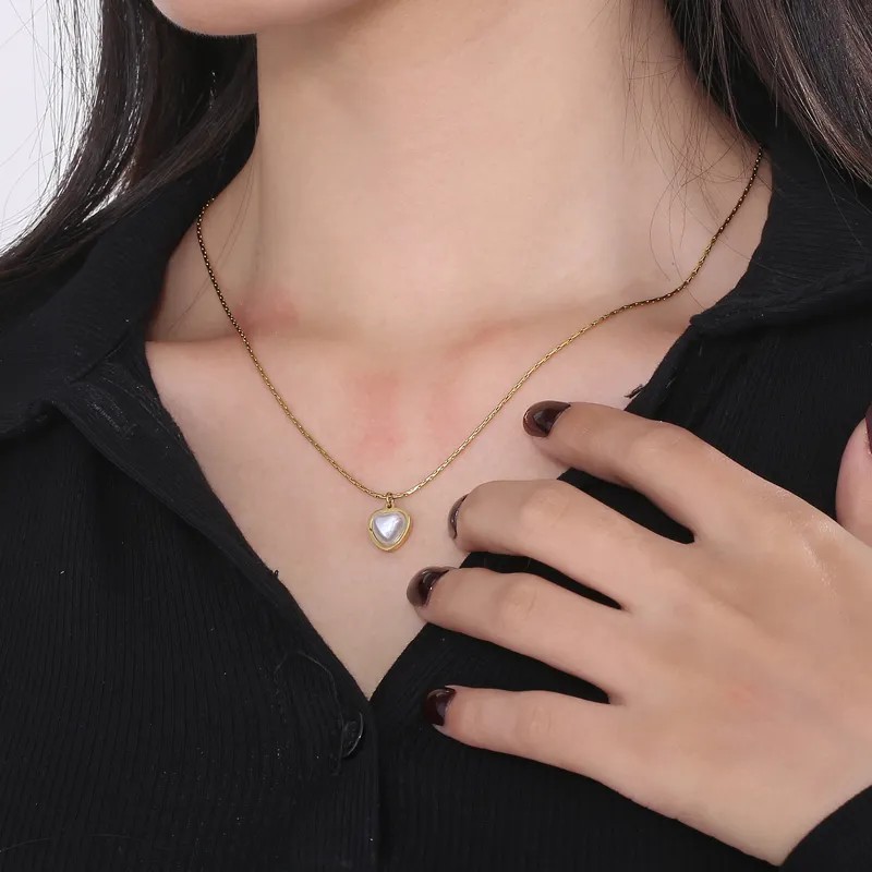 Sweet Simple Style Solid Color Stainless Steel Plating Inlay Pearl Pendant Necklace_colorza_6