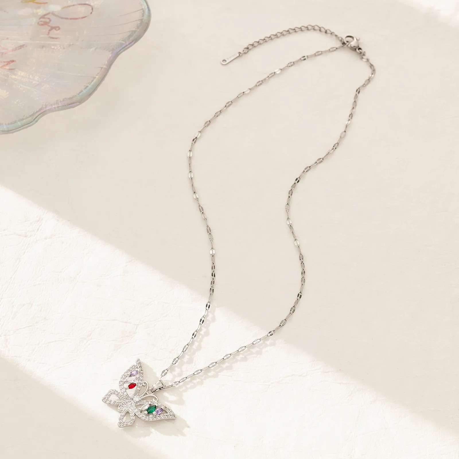 Luxurious Sexy Butterfly Stainless Steel Plating Inlay Zircon Silver Plated Pendant Necklace_colorza_3