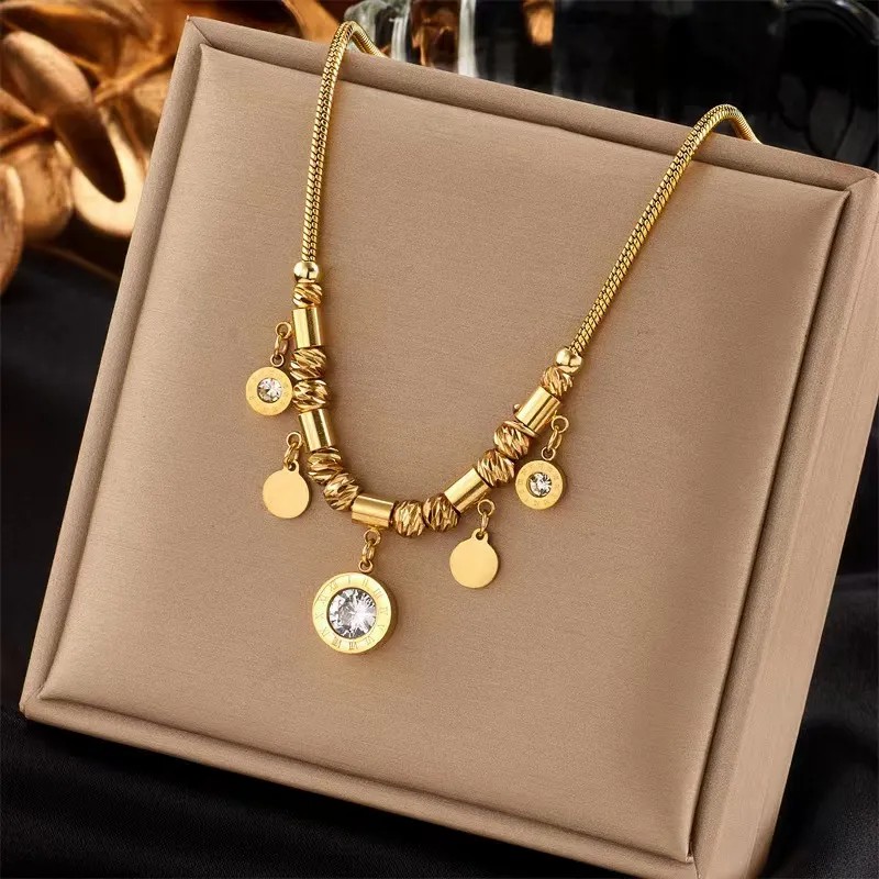 Punk Roman Style Round Titanium Steel Plating Inlay Artificial Rhinestones 18K Gold Plated Pendant Necklace_colorza_1