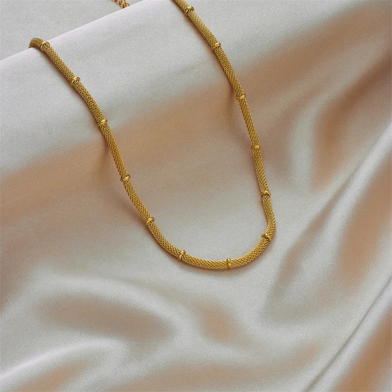 Casual Simple Style Solid Color Titanium Steel Plating Hollow Out 18K Gold Plated Necklace_colorza_2