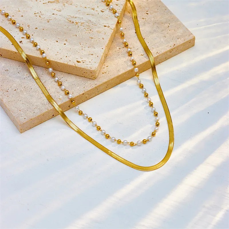 Casual Simple Style Solid Color Titanium Steel Beaded Pearl Plating 18K Gold Plated Layered Necklaces_colorza_3