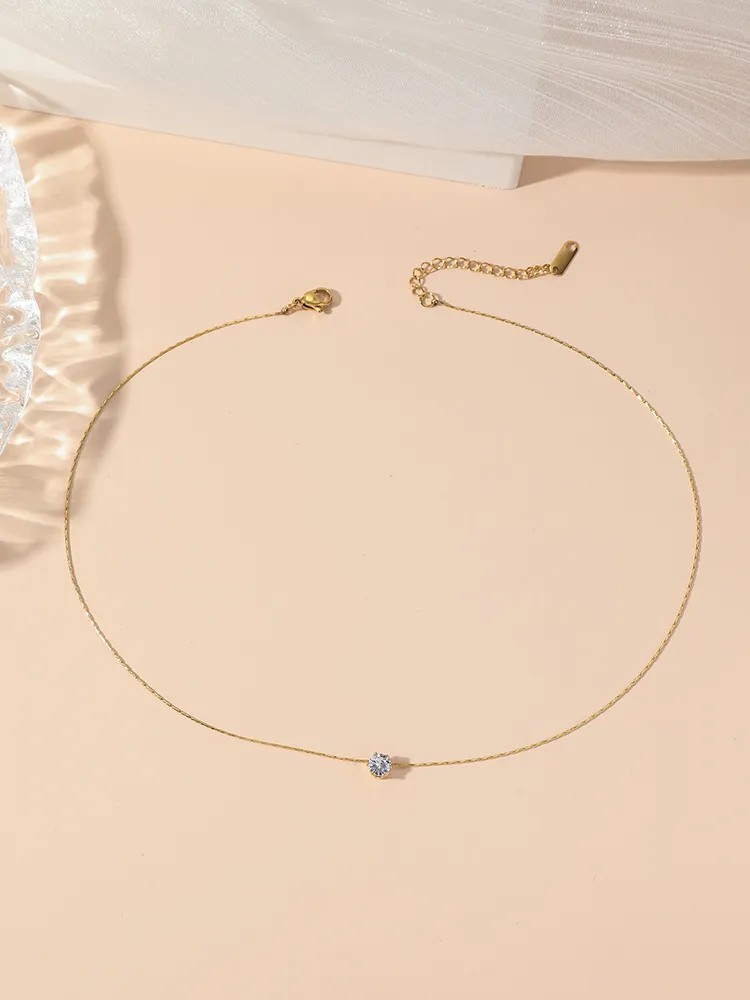 Elegant Shiny Geometric Titanium Steel Polishing Plating Inlay Zircon 18K Gold Plated Pendant Necklace_colorza_2