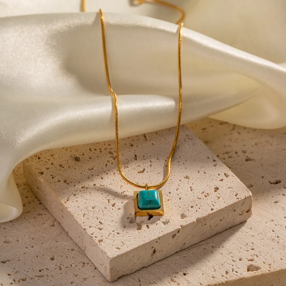 Elegant Square Stainless Steel Inlay Turquoise 18K Gold Plated Pendant Necklace_colorza_3