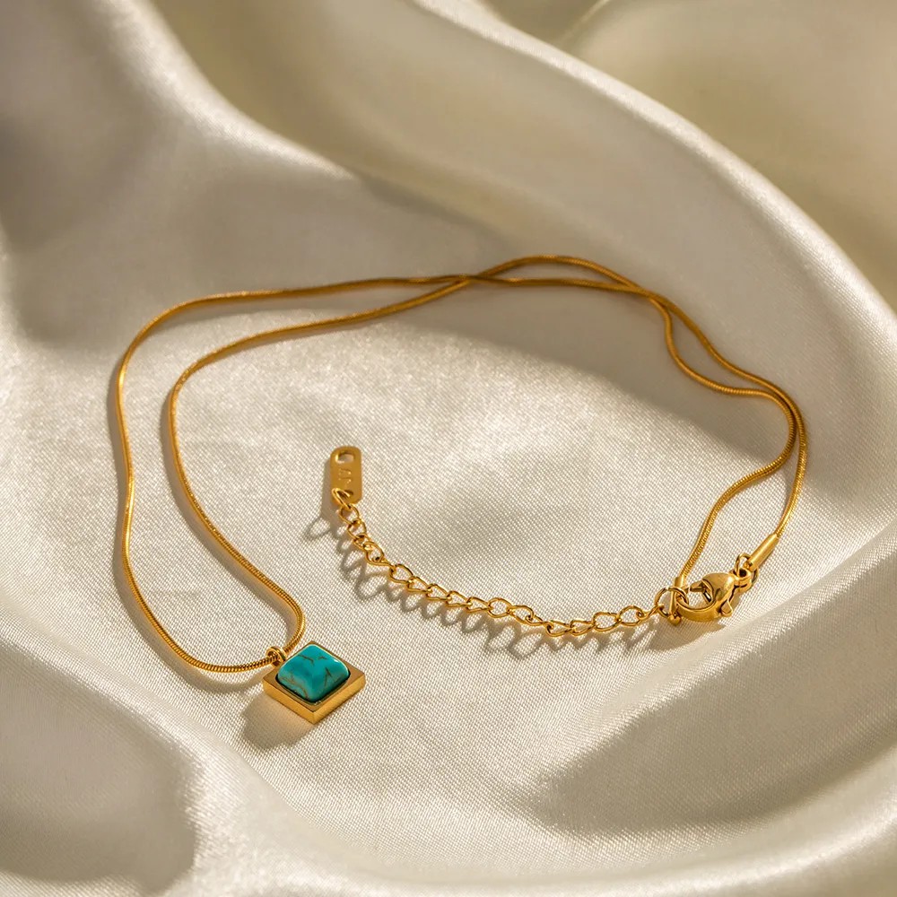 Elegant Square Stainless Steel Inlay Turquoise 18K Gold Plated Pendant Necklace_colorza_4