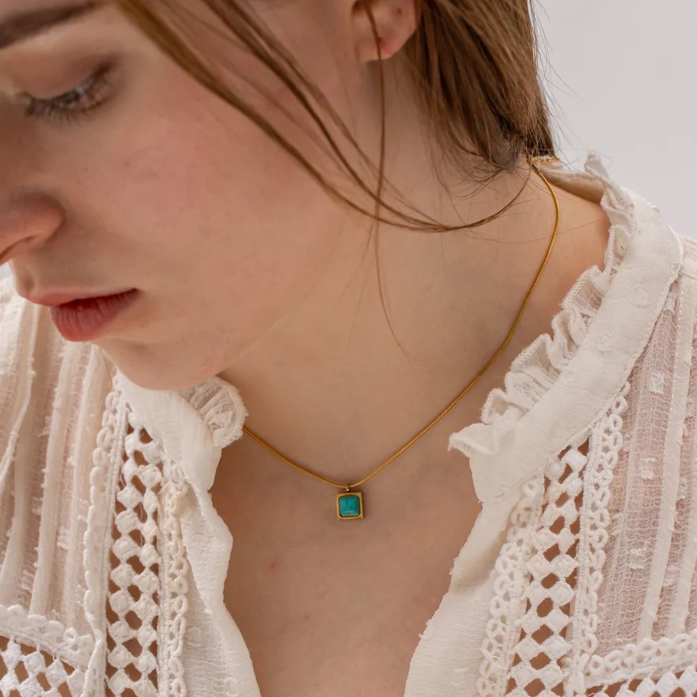Elegant Square Stainless Steel Inlay Turquoise 18K Gold Plated Pendant Necklace_colorza_9