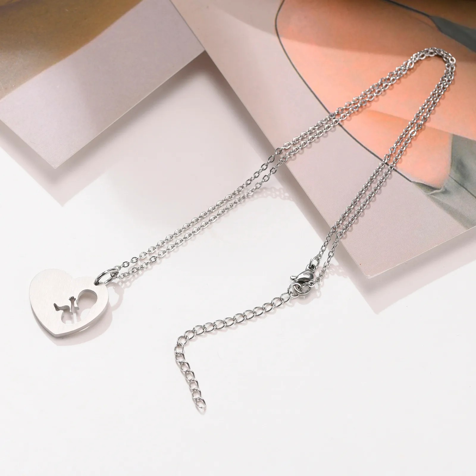Casual MAMA Simple Style Letter Heart Shape Stainless Steel Hollow Out Necklace Pendant_colorza_5