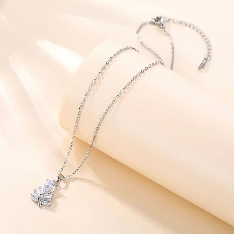 Elegant Leaf Stainless Steel Plating Inlay Zircon 18K Gold Plated Pendant Necklace_colorza_2