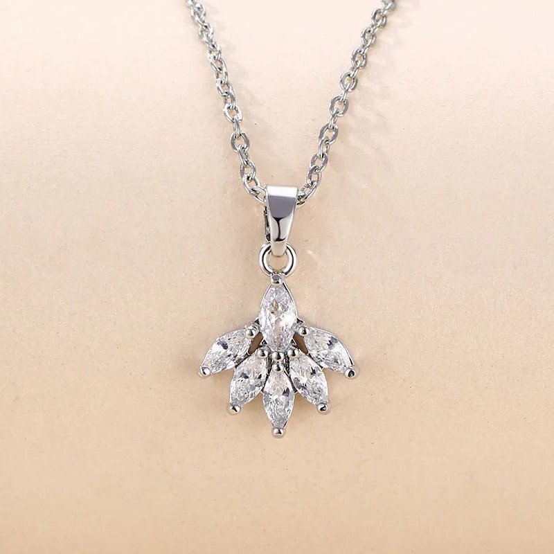 Elegant Leaf Stainless Steel Plating Inlay Zircon 18K Gold Plated Pendant Necklace_colorza_2