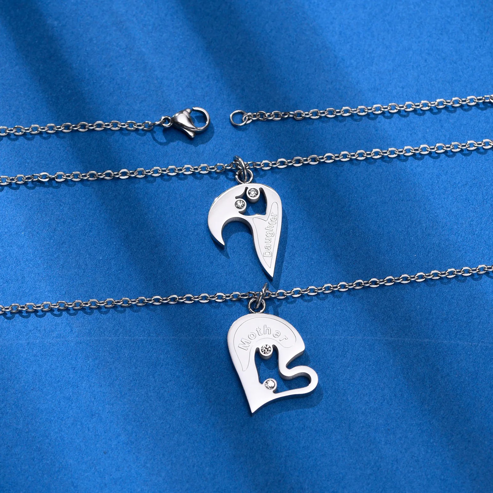 MAMA Simple Style Letter Stainless Steel Inlay Zircon Pendant Necklace_colorza_5