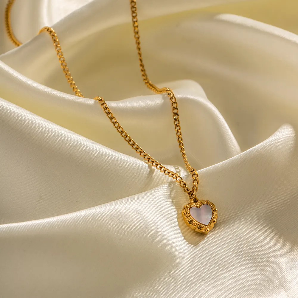 INS Style Heart Shape Stainless Steel Inlay Shell 18K Gold Plated Pendant Necklace_colorza_8