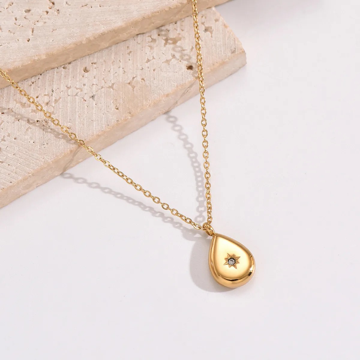 Simple Style Star Water Droplets Stainless Steel Plating Inlay Rhinestones 14K Gold Plated Pendant Necklace_colorza_3