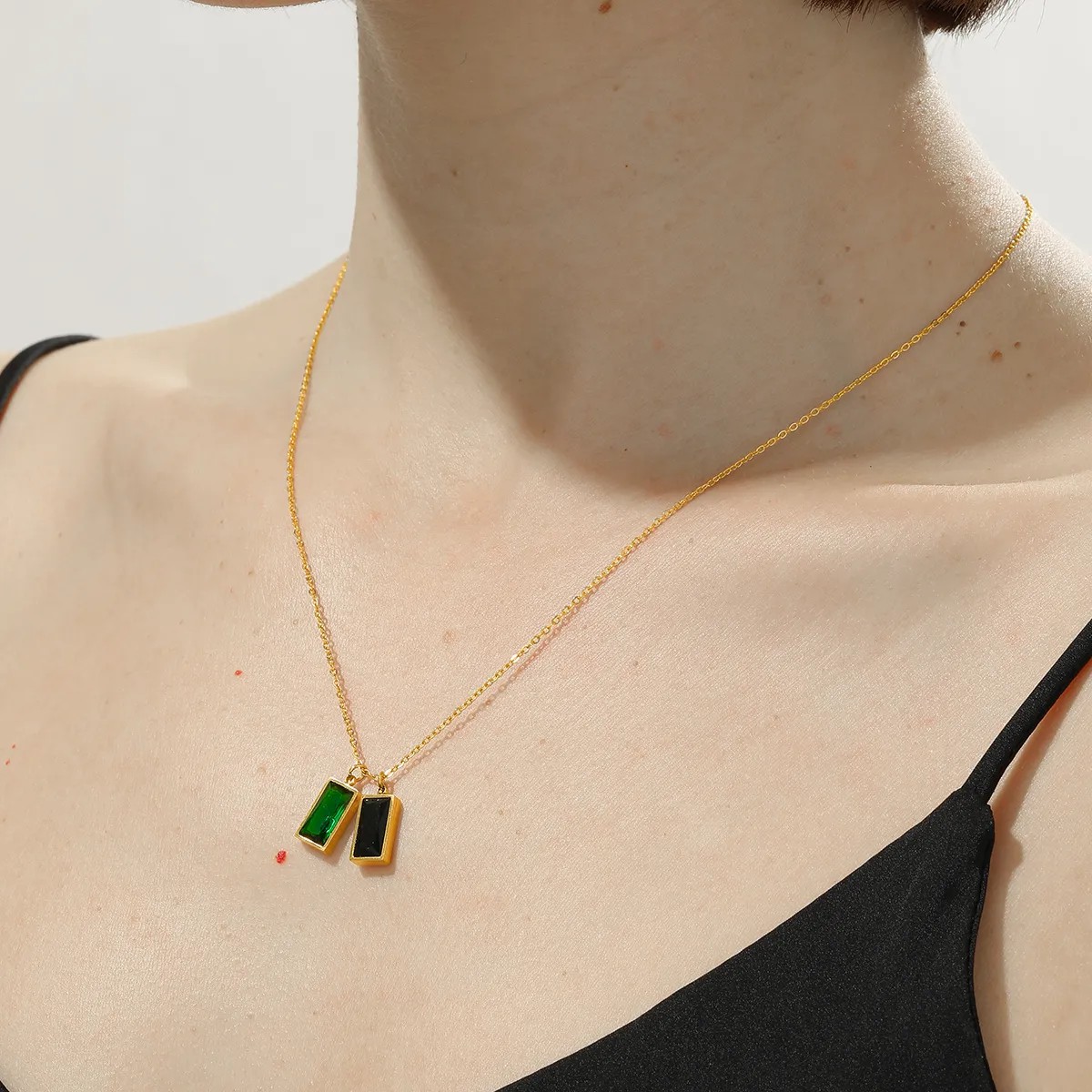 Elegant Rectangle Stainless Steel Plating Inlay Zircon 18K Gold Plated Pendant Necklace Long Necklace_colorza_3