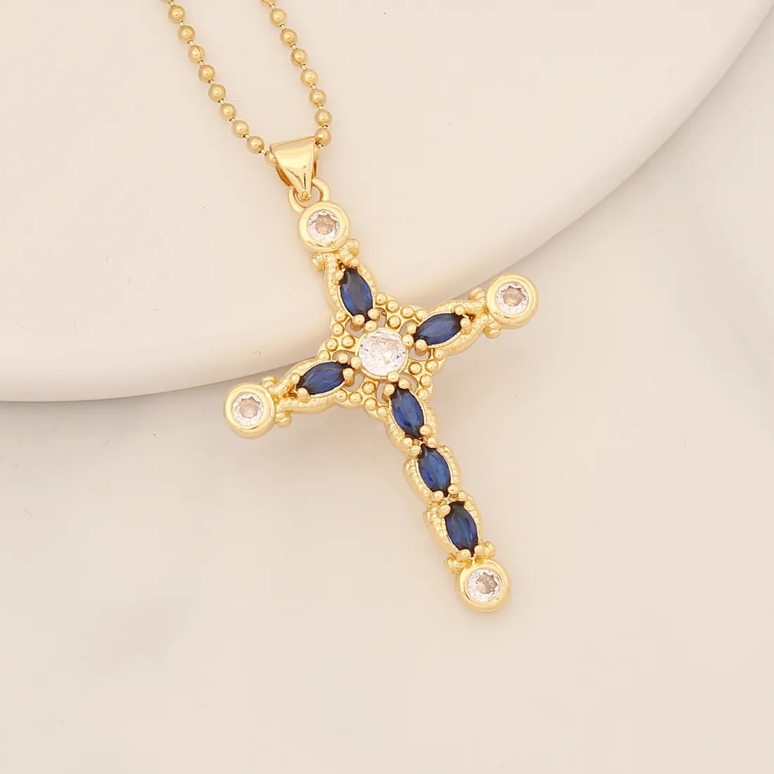 Shiny Cross Stainless Steel Copper Inlay Zircon Pendant Necklace_colorza_7