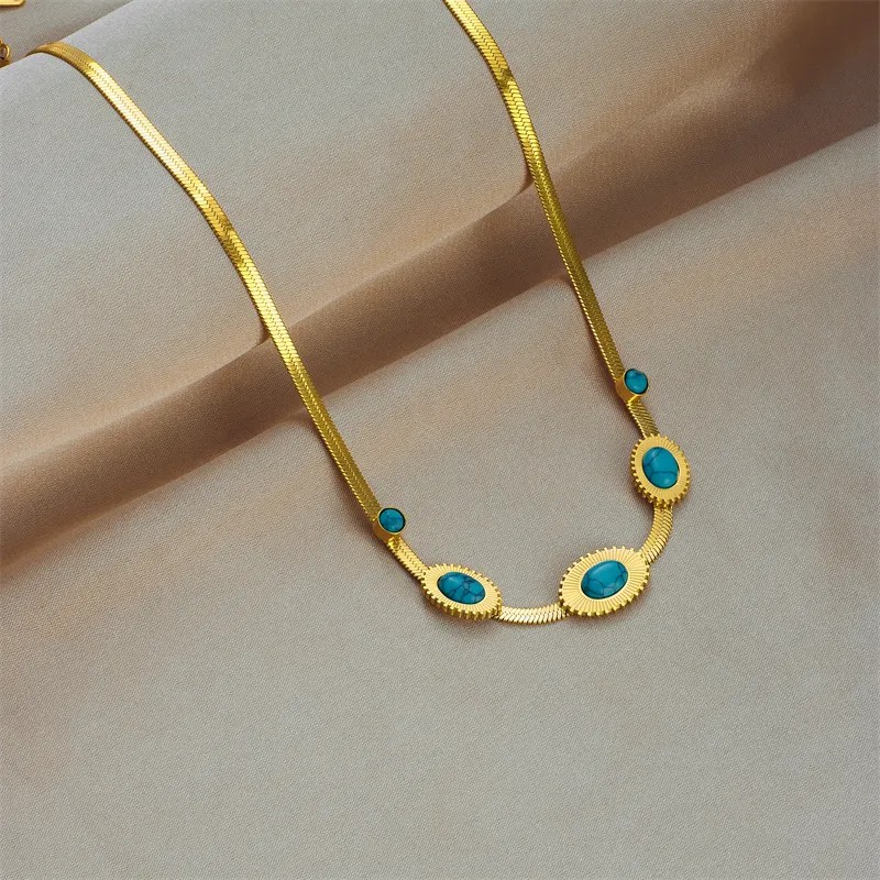 Retro Oval Titanium Steel Inlay Turquoise 18K Gold Plated Necklace_colorza_2