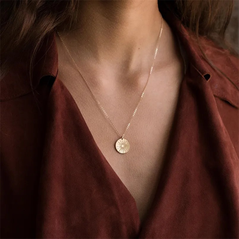 Simple Style Round Sun Stainless Steel Plating 18K Gold Plated Pendant Necklace Long Necklace_colorza_4