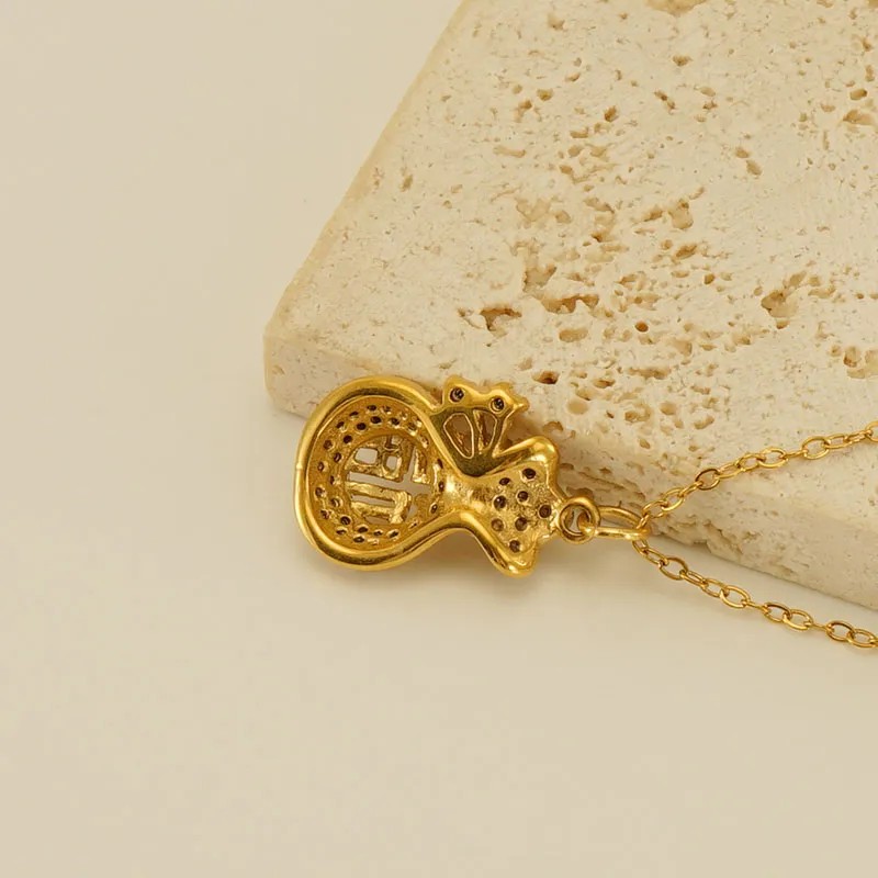 Chinoiserie Modern Style Lucky Bag Stainless Steel Plating Inlay Rhinestones 18K Gold Plated Pendant Necklace_colorza_2