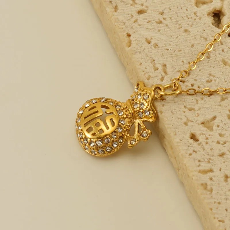 Chinoiserie Modern Style Lucky Bag Stainless Steel Plating Inlay Rhinestones 18K Gold Plated Pendant Necklace_colorza_4