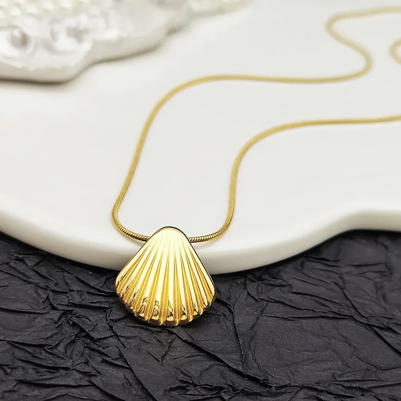 Simple Style Shell Titanium Steel Plating 18K Gold Plated Pendant Necklace_colorza_5