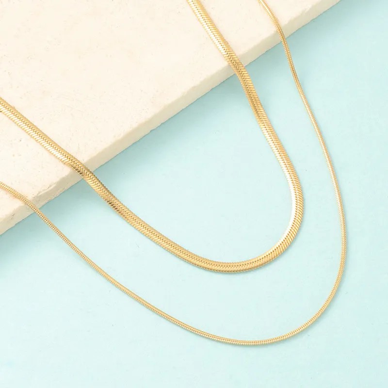 Simple Style Solid Color Titanium Steel Plating 18K Gold Plated Layered Necklaces_colorza_2