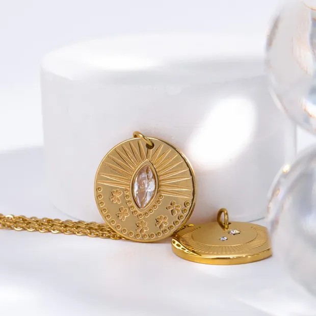 Simple Style Moon Stainless Steel Polishing Zircon 18K Gold Plated Pendant Necklace_colorza_3