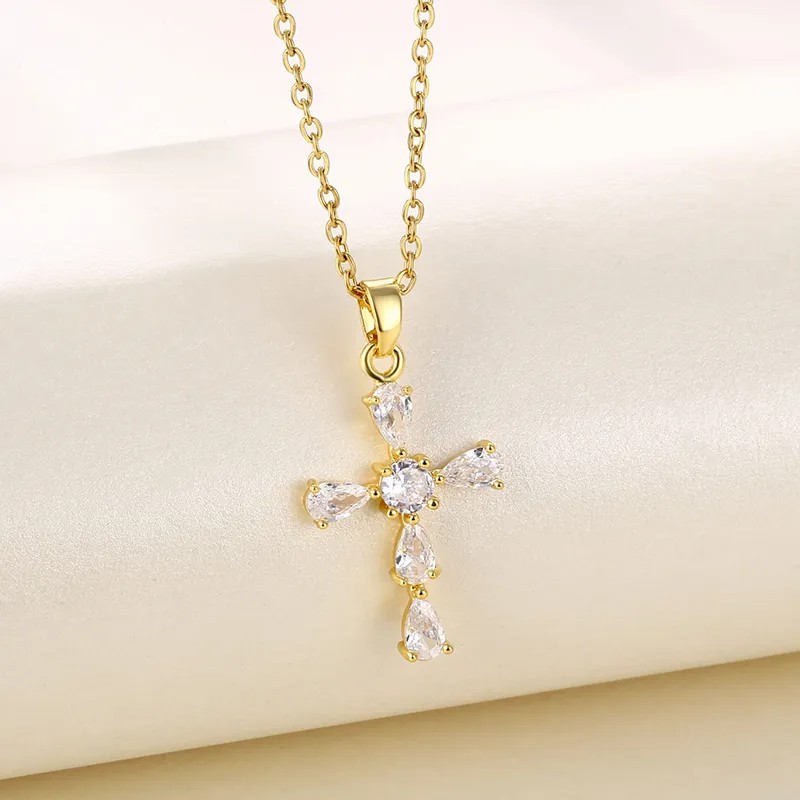 Modern Style Cross Stainless Steel Titanium Steel Plating Inlay Zircon 18K Gold Plated Gold Plated Pendant Necklace_colorza_3