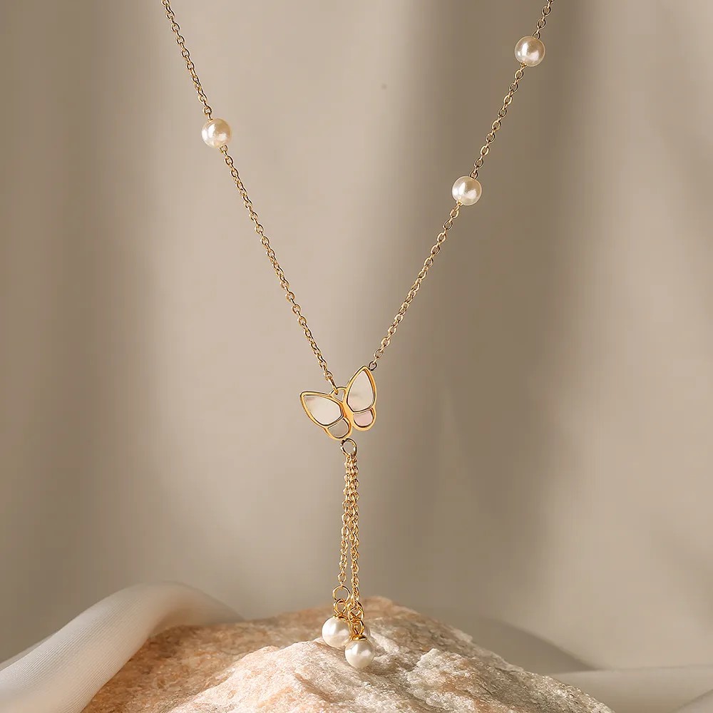 Elegant Butterfly Titanium Steel Pearl Plating Inlay Shell 18K Gold Plated Pendant Necklace_colorza_5