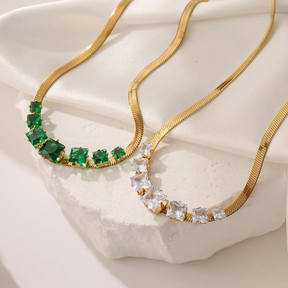 Elegant Square Titanium Steel Plating Inlay Zircon 18K Gold Plated Necklace_colorza_2