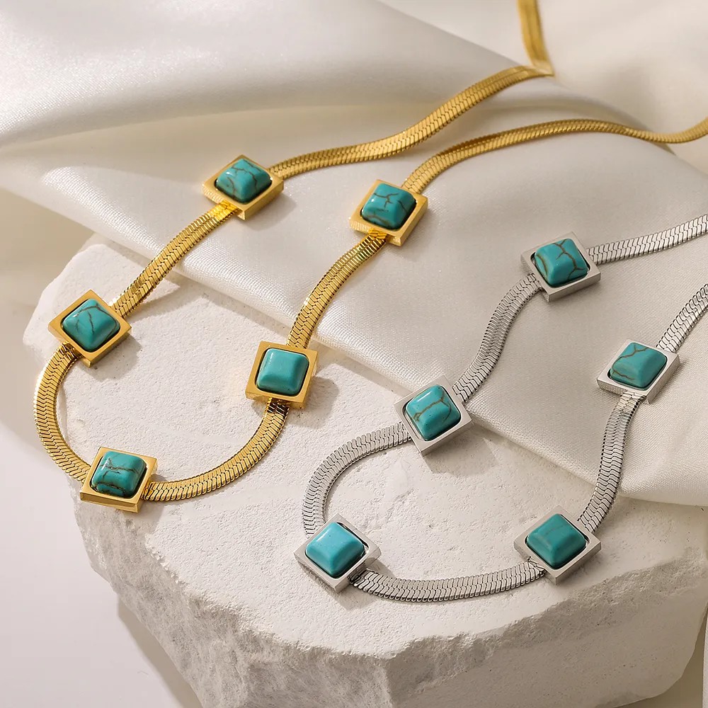 Retro Square Titanium Steel Plating Inlay Turquoise 18K Gold Plated Necklace_colorza_2