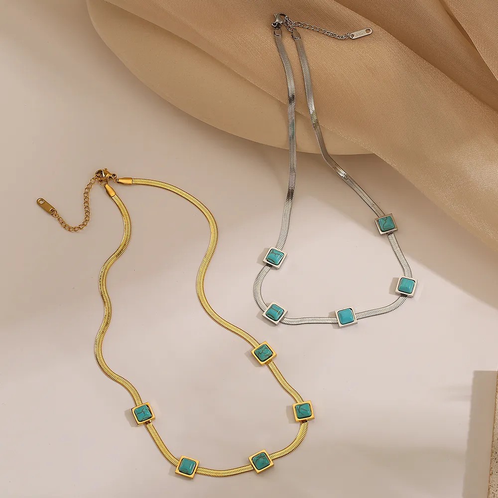 Retro Square Titanium Steel Plating Inlay Turquoise 18K Gold Plated Necklace_colorza_4