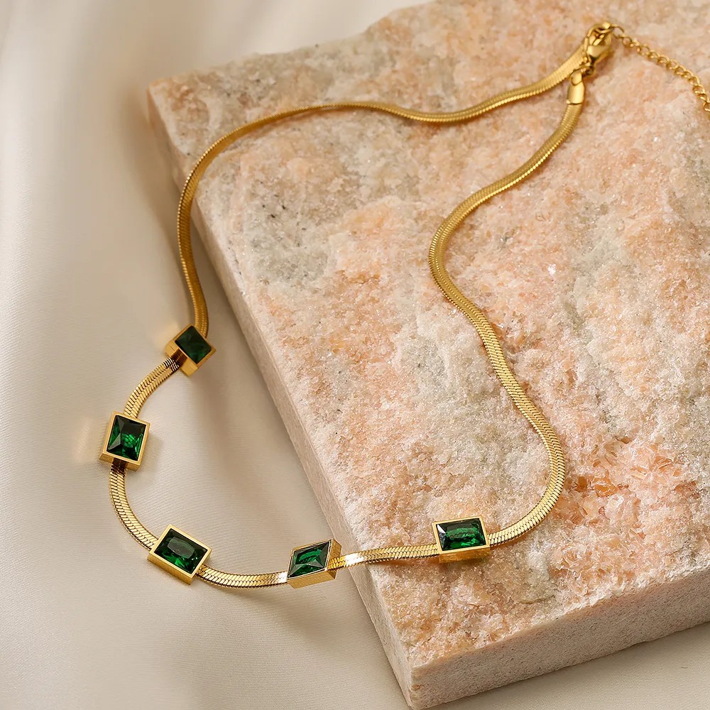 Simple Style Commute Square Titanium Steel Plating Inlay Zircon 18K Gold Plated Necklace_colorza_5