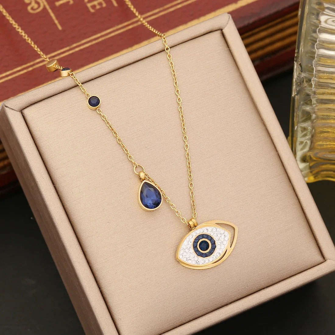 Simple Style Commute Animal Devil'S Eye Heart Shape Stainless Steel Enamel Inlay Shell Zircon Pendant Necklace_colorza_6