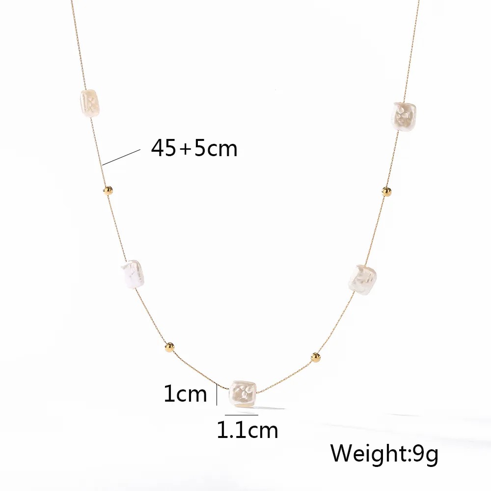 Modern Style Oval Butterfly Titanium Steel Plating 18K Gold Plated Pendant Necklace_colorza_1