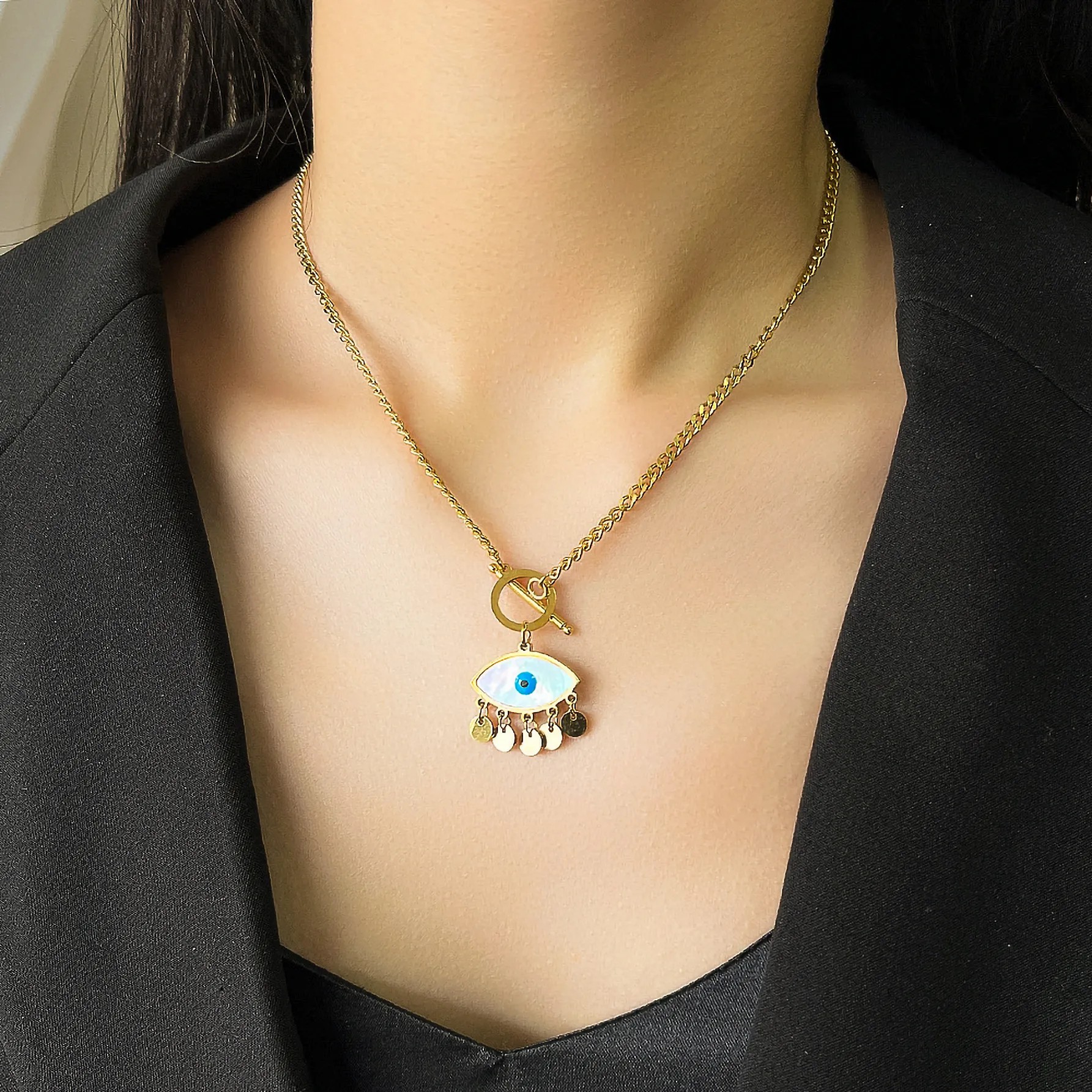 Hip-Hop Vintage Style Devil'S Eye Titanium Steel Plating Inlay Shell 18K Gold Plated Pendant Necklace_colorza_5