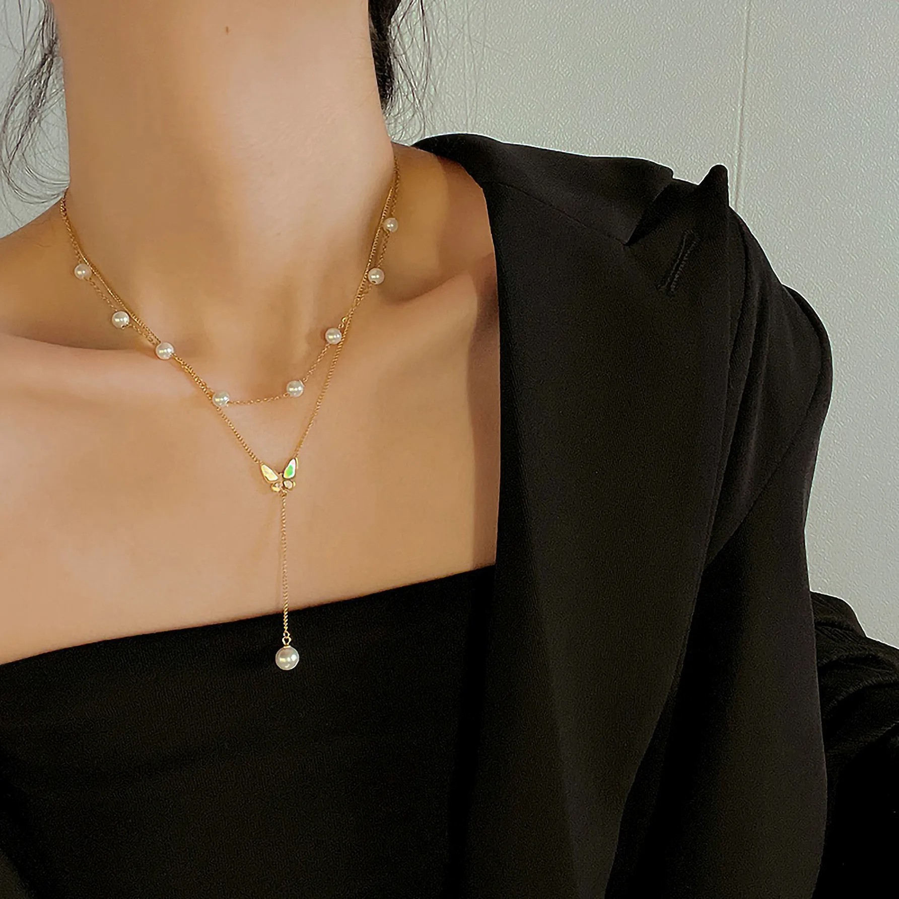 Elegant Sexy Butterfly Titanium Steel Plating Inlay Artificial Pearls Shell 18K Gold Plated Layered Necklaces_colorza_5